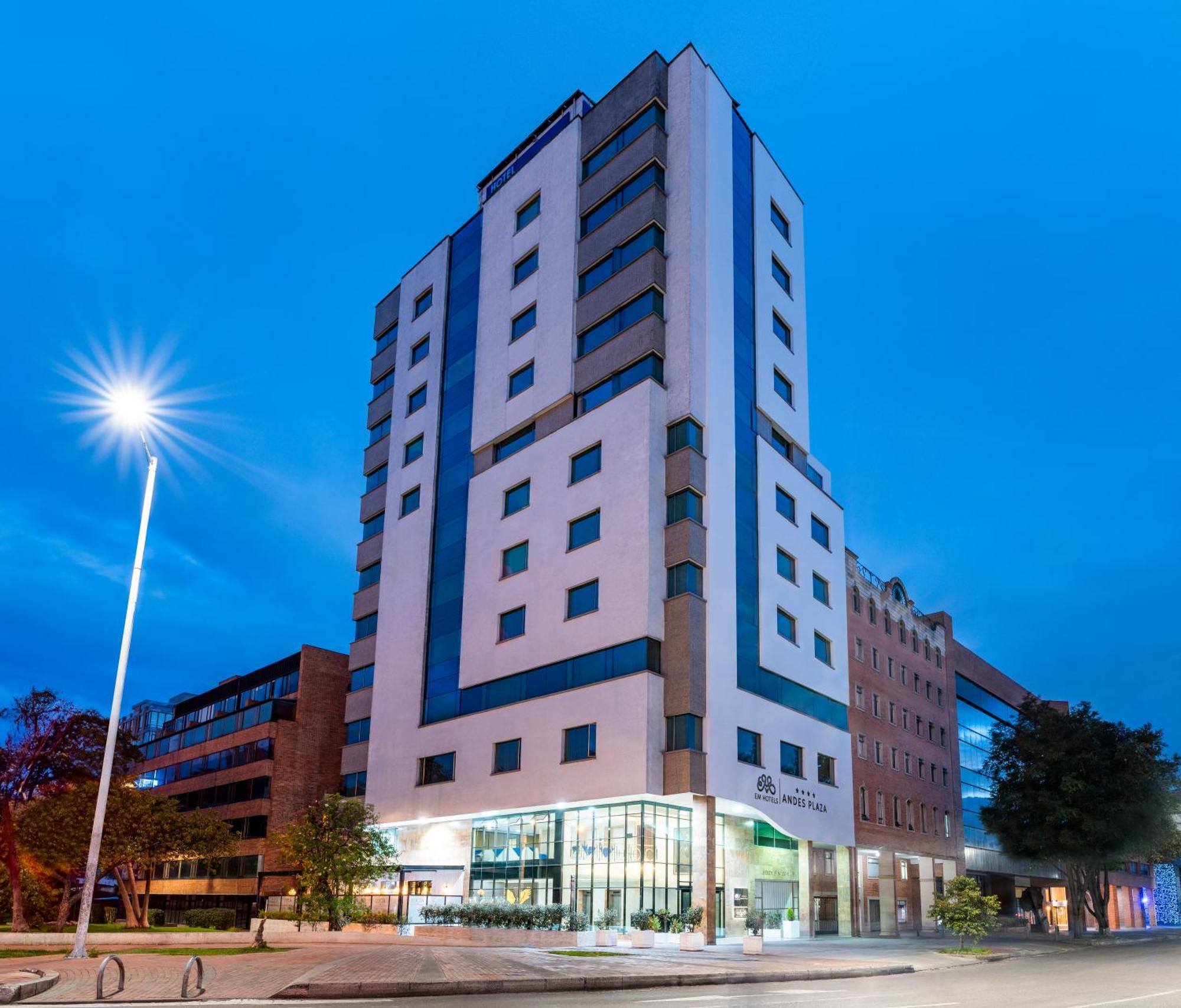 Hotel Andes Plaza Bogota Buitenkant foto