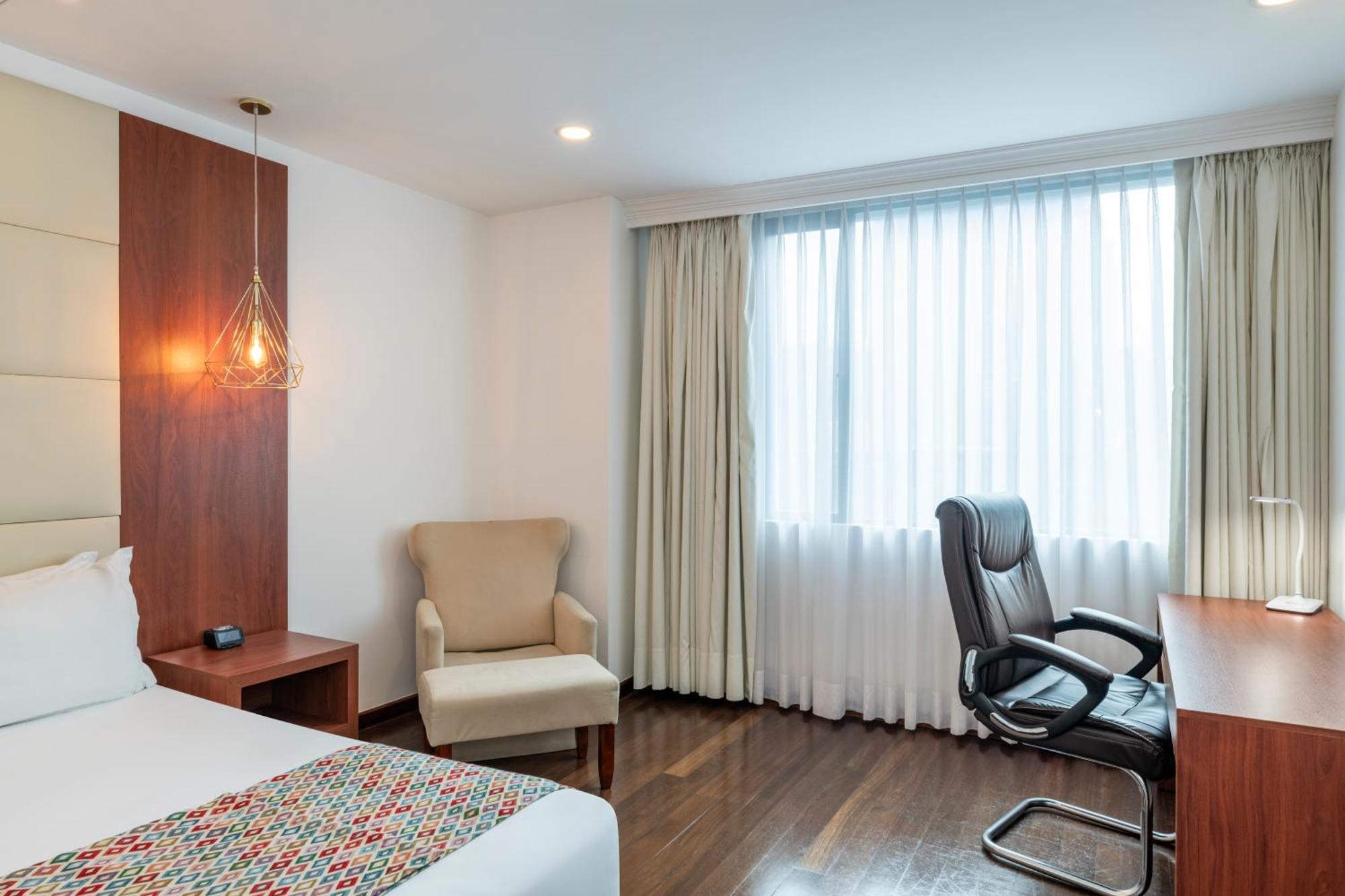Hotel Andes Plaza Bogota Buitenkant foto