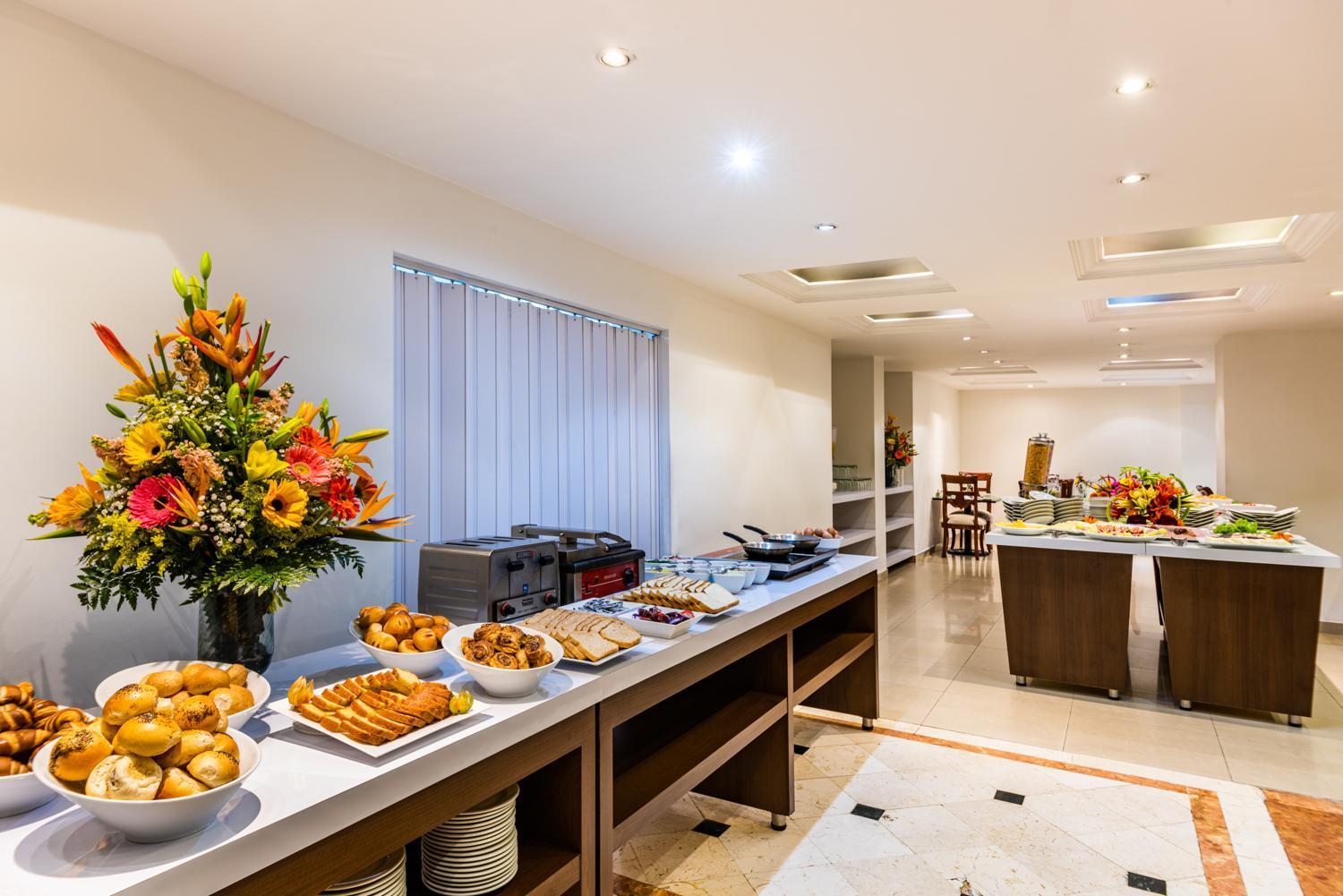 Hotel Andes Plaza Bogota Buitenkant foto